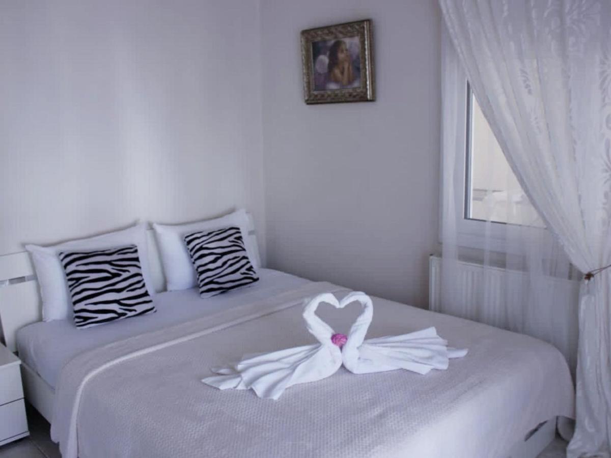 Royal House Apartment Nea Moudania Exterior photo